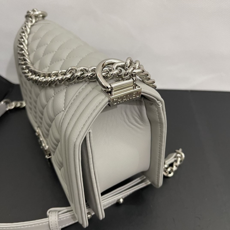 Ch**el leboy series bags